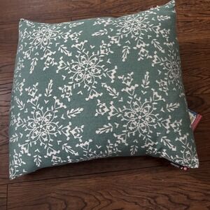Alpine Chalet David Fussenegger Green SNOWFLAKES 20x19" Pillow Ski Winter Cabin